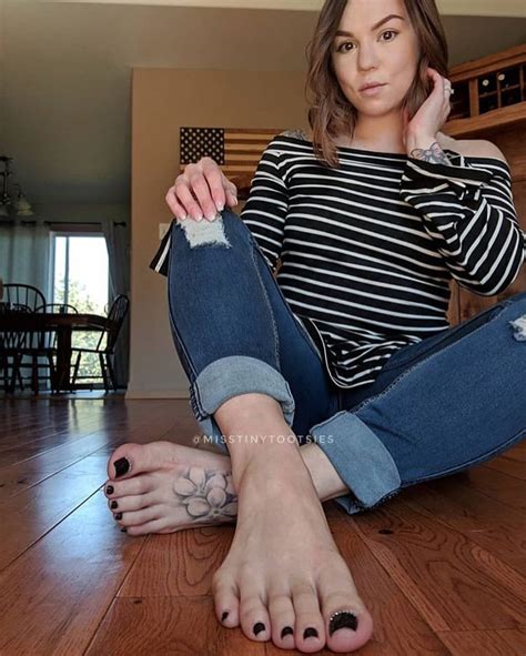 footjob xxx|milf footjob Search